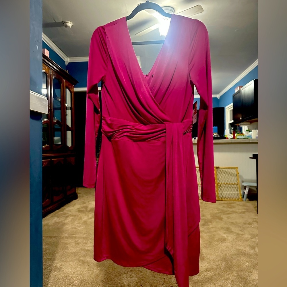 Guess NWT  Long Sleeve Magenta Dress
